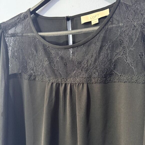 Ann Taylor‎ Loft ladies size XL sheer black flowy top - Picture 2 of 5